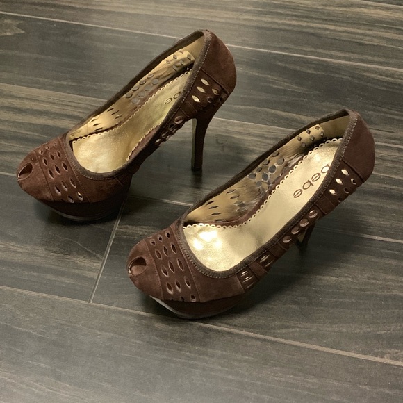 Bebe brown stilettos - Picture 3 of 3